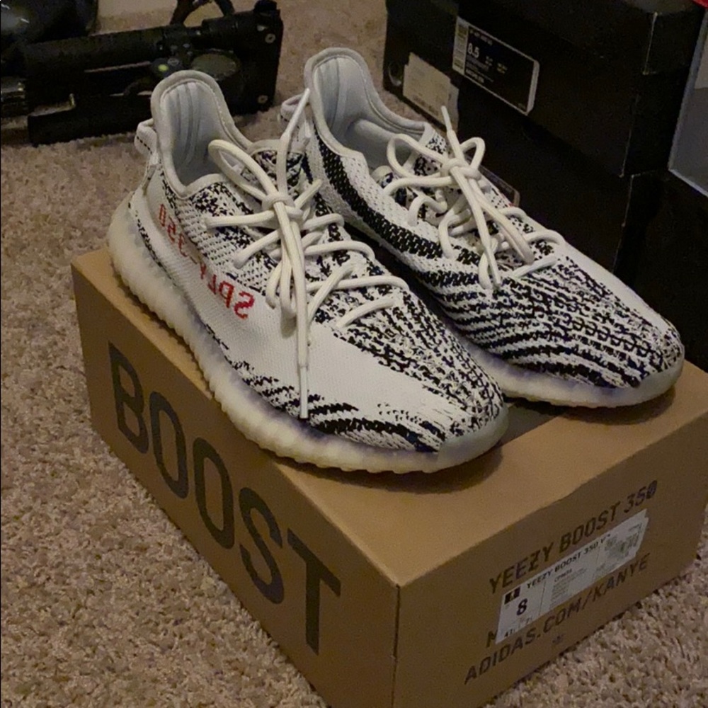 Yeezy Boost 350 zebra